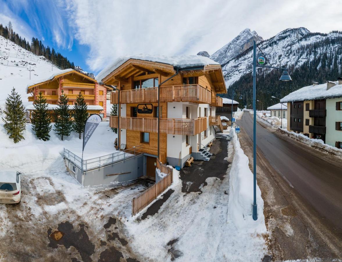 Piccola Cesa Apartments Канацеї Екстер'єр фото